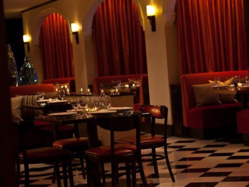 Renaissance Providence Downtown Hotel מסעדה תמונה